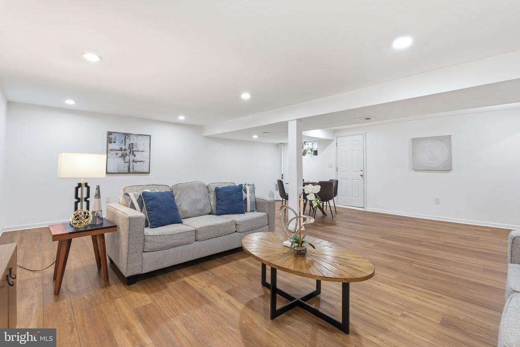 15101 REDGATE DRIVE