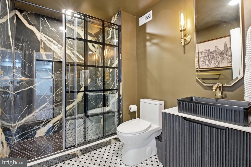15101 REDGATE DRIVE