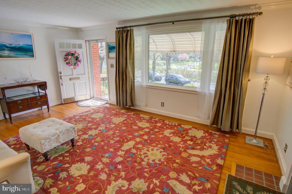 10501 GLENHAVEN DRIVE