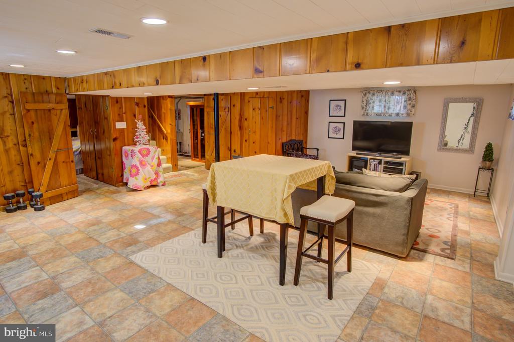 10501 GLENHAVEN DRIVE