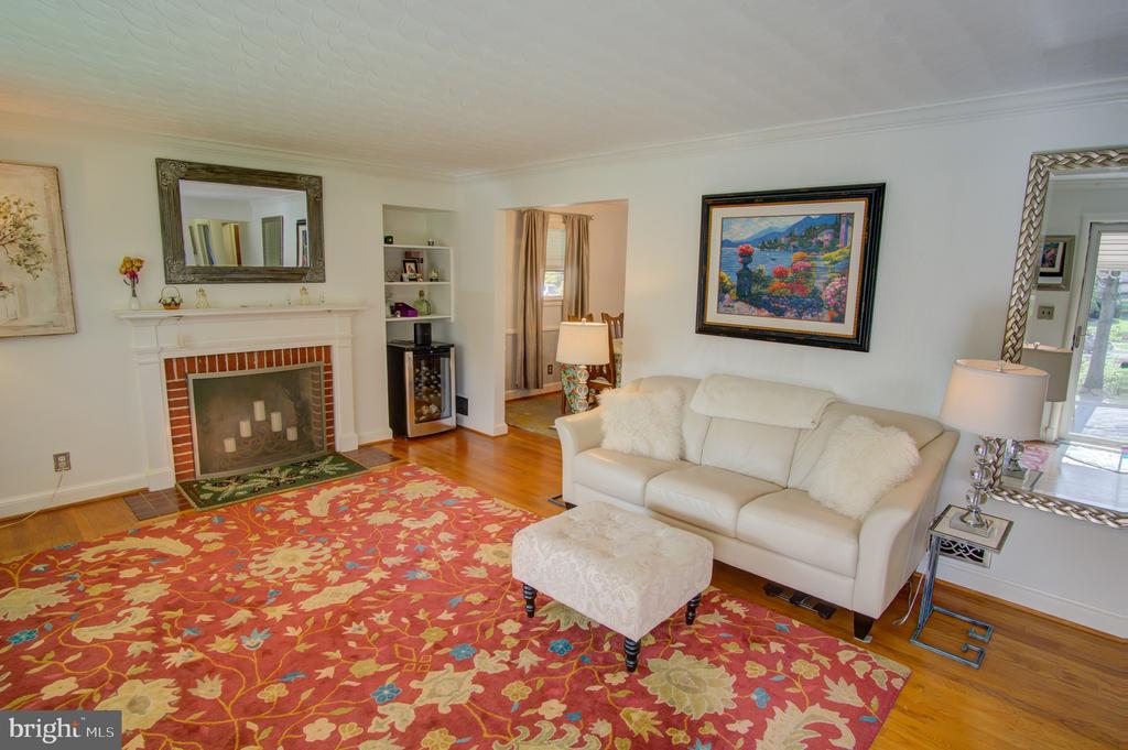 10501 GLENHAVEN DRIVE