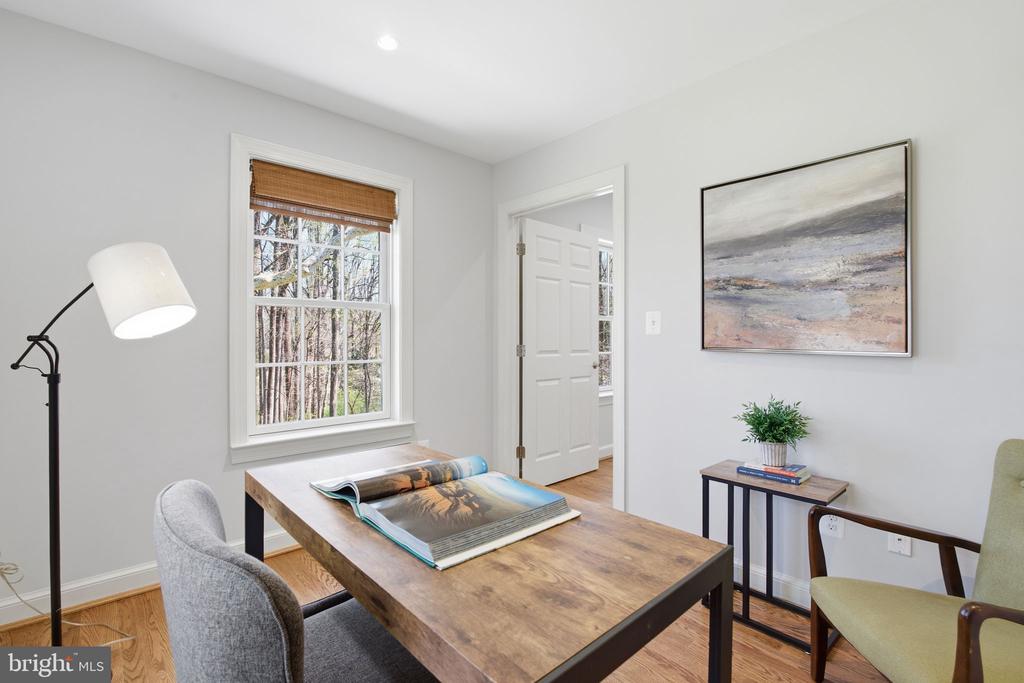 22 BRINKWOOD ROAD