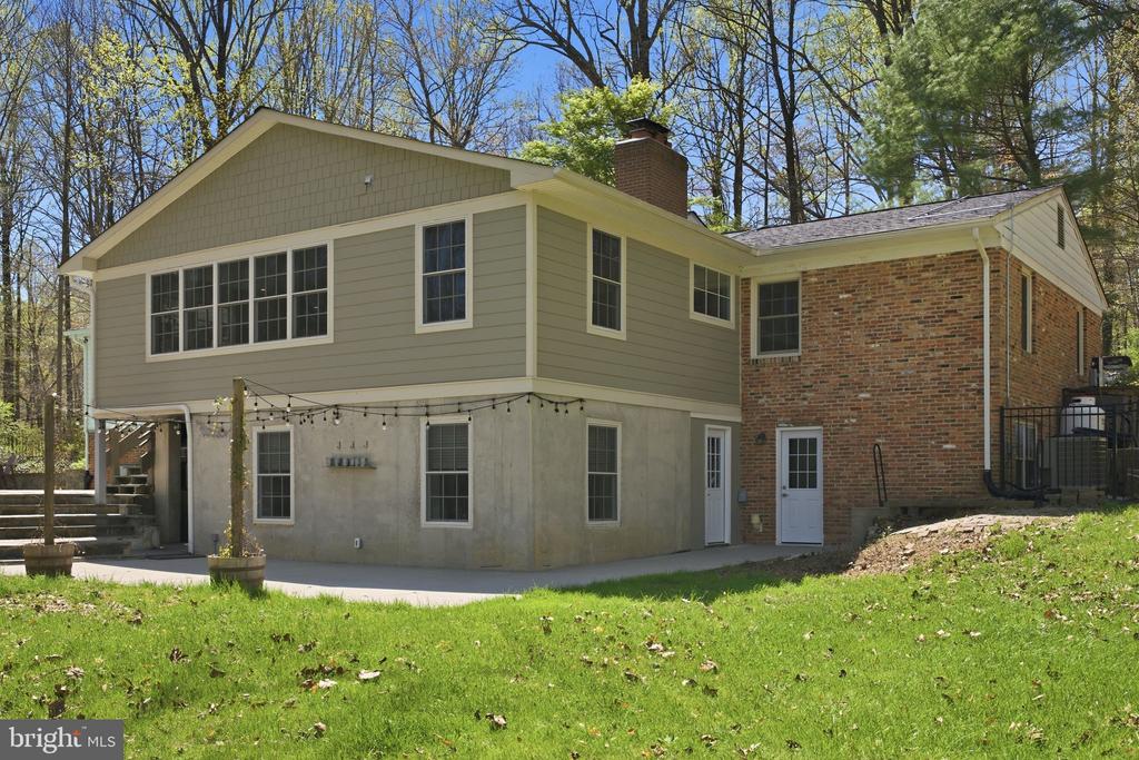 22 BRINKWOOD ROAD