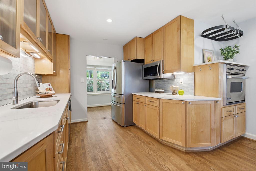 22 BRINKWOOD ROAD