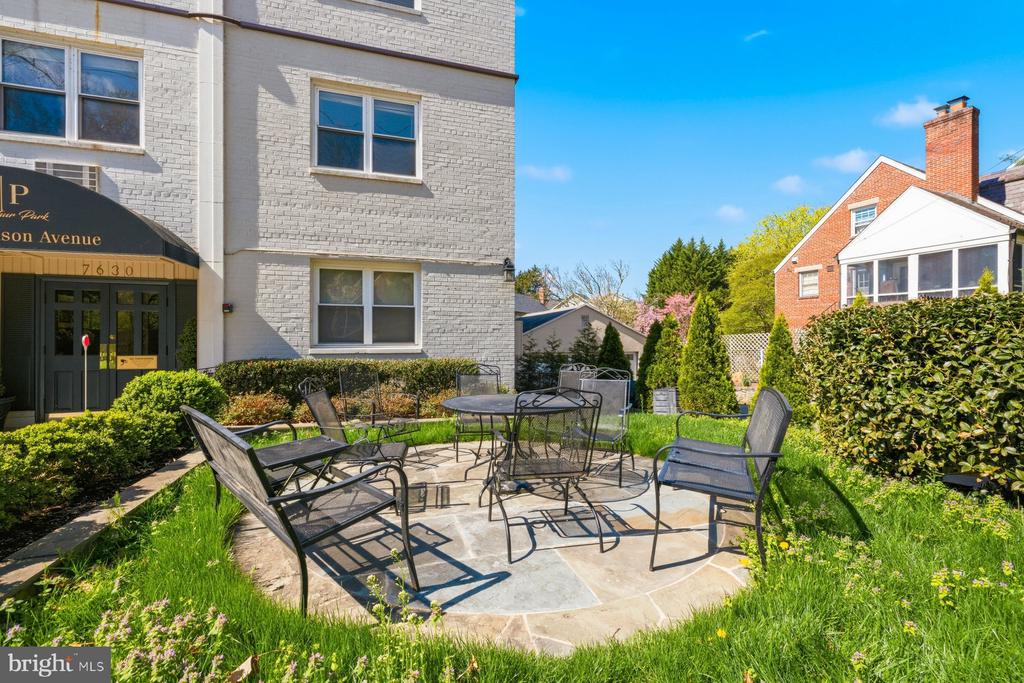 7630 TOMLINSON AVENUE Unit: 38
