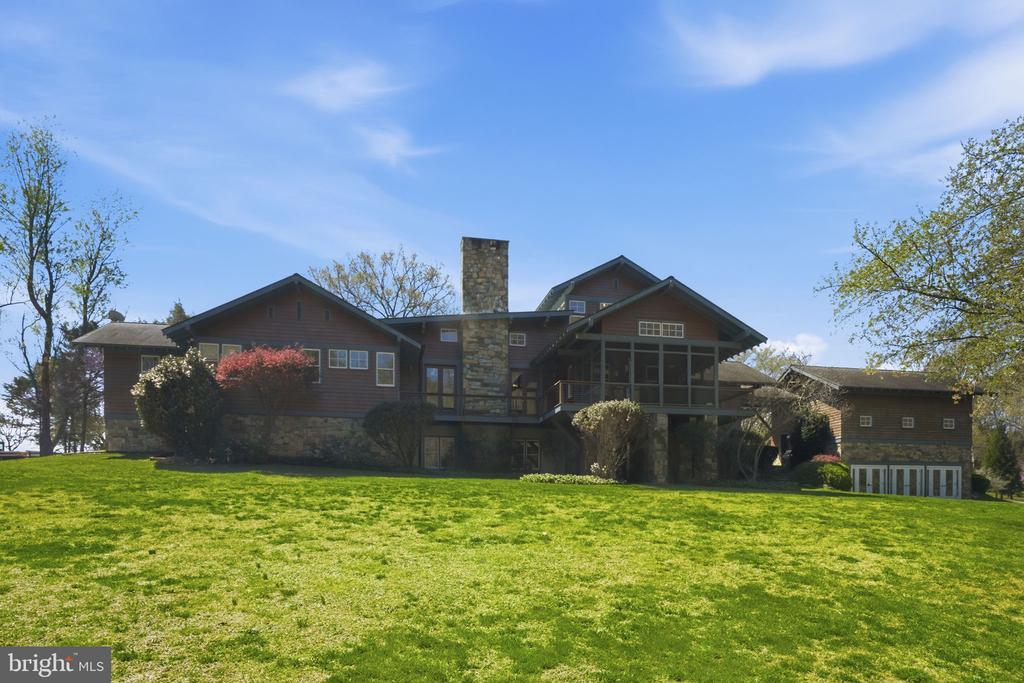 13505 DEAKINS LANE