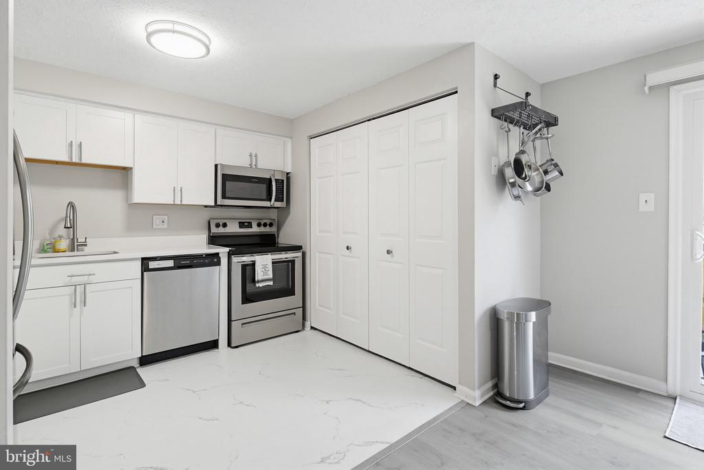 11528 DOXDAM TERRACE