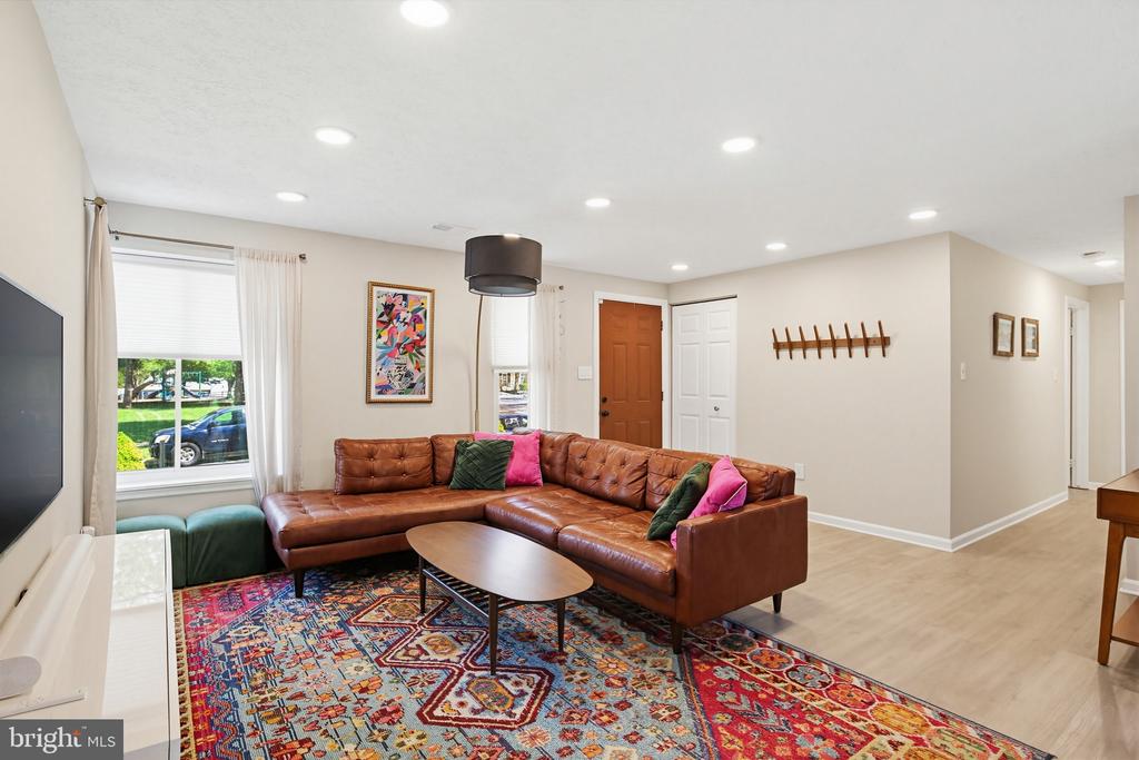 11528 DOXDAM TERRACE