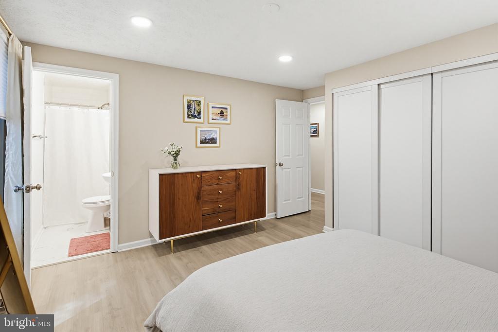 11528 DOXDAM TERRACE
