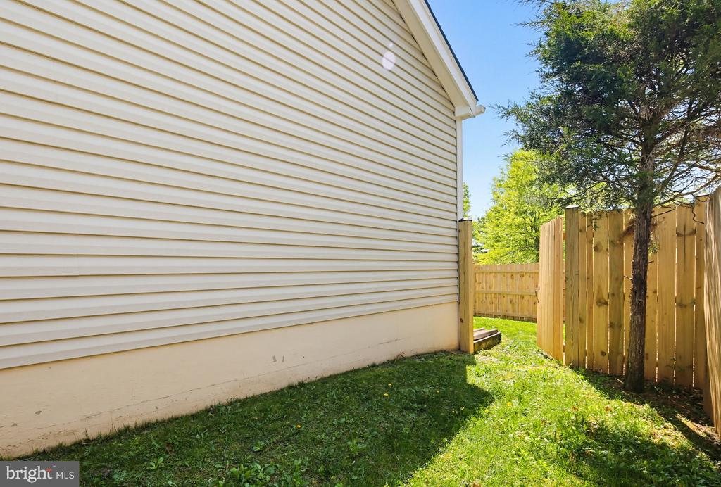 11528 DOXDAM TERRACE