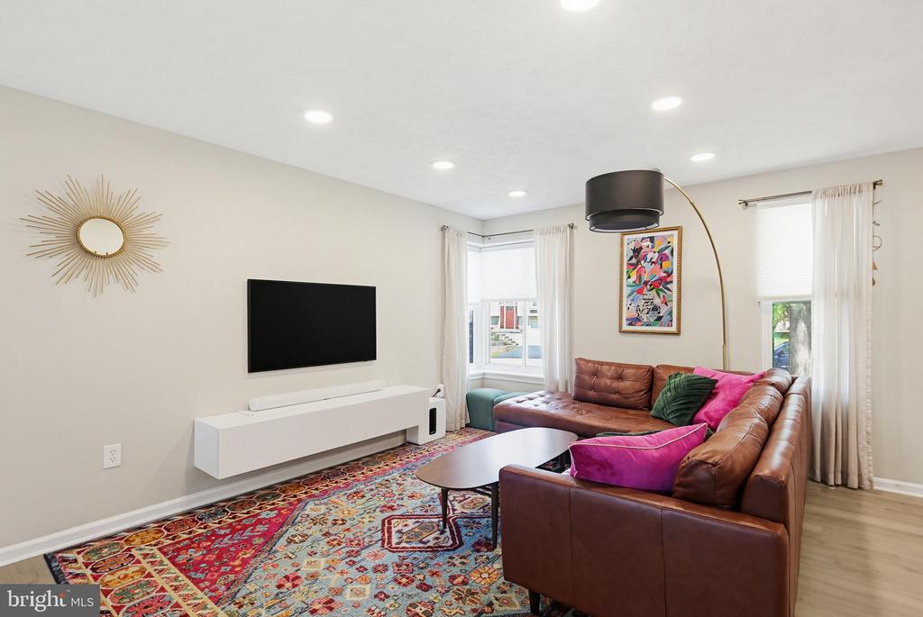 11528 DOXDAM TERRACE