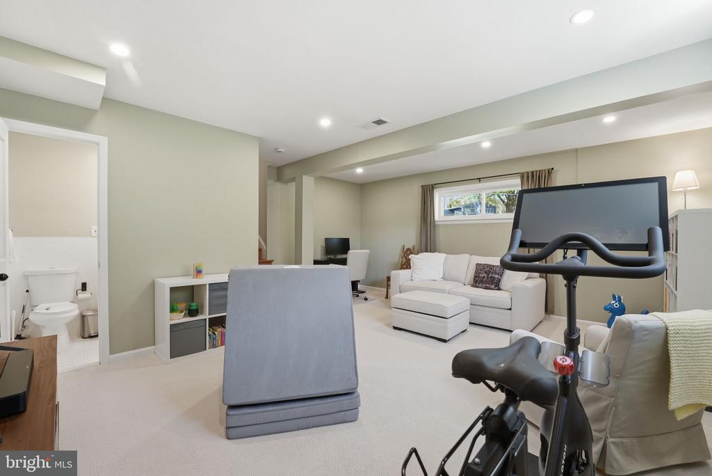 3519 PLYERS MILL COURT