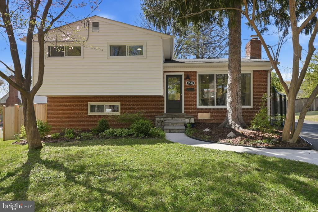 3519 PLYERS MILL COURT