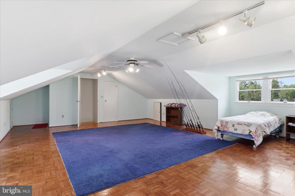 16405 KEATS TERRACE