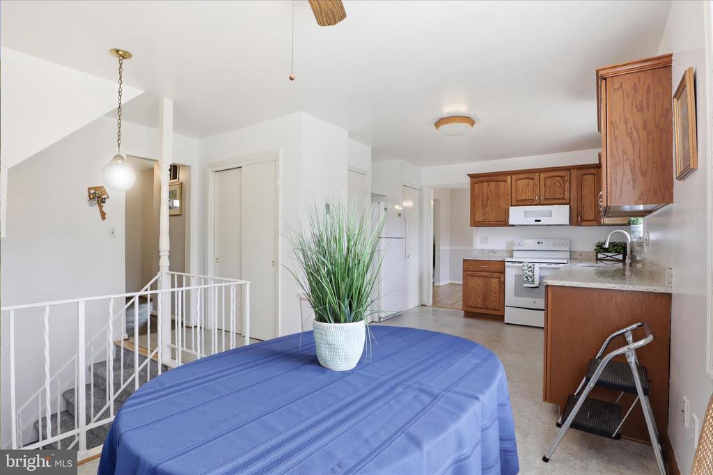 16405 KEATS TERRACE