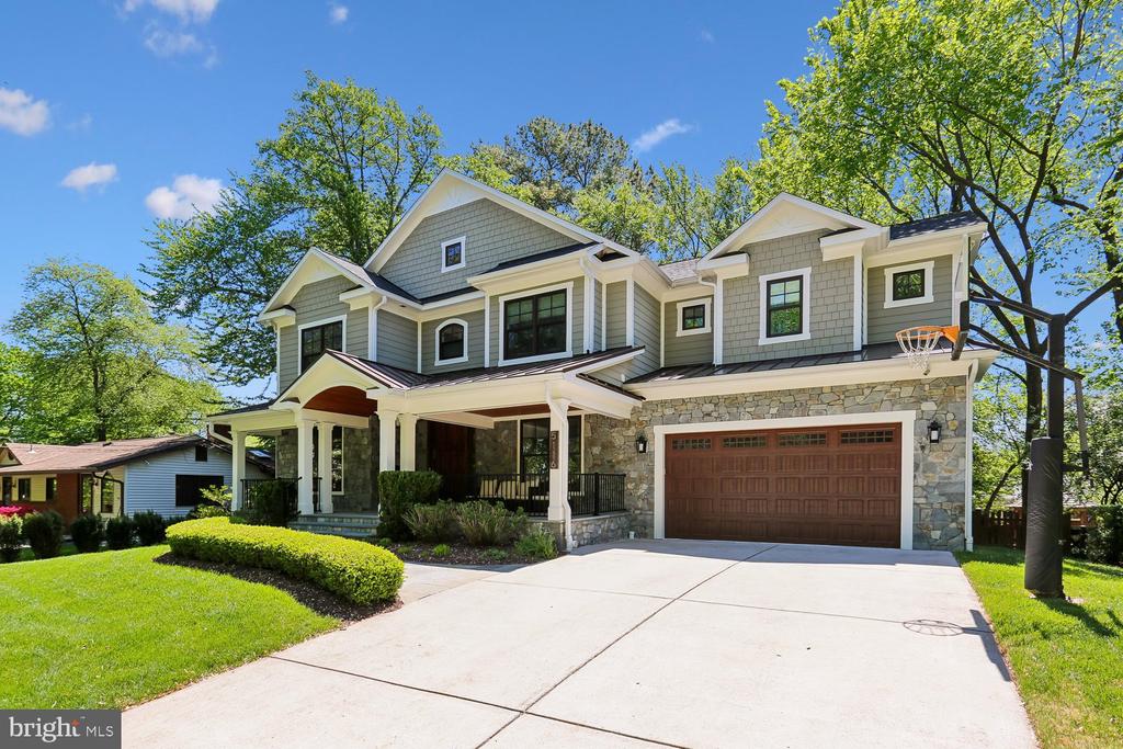 5116 WHITE FLINT DRIVE