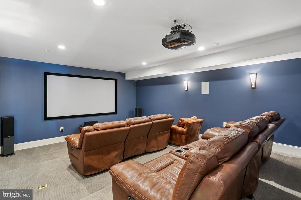 5116 WHITE FLINT DRIVE