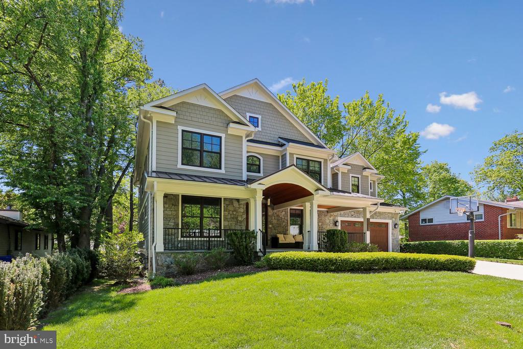 5116 WHITE FLINT DRIVE