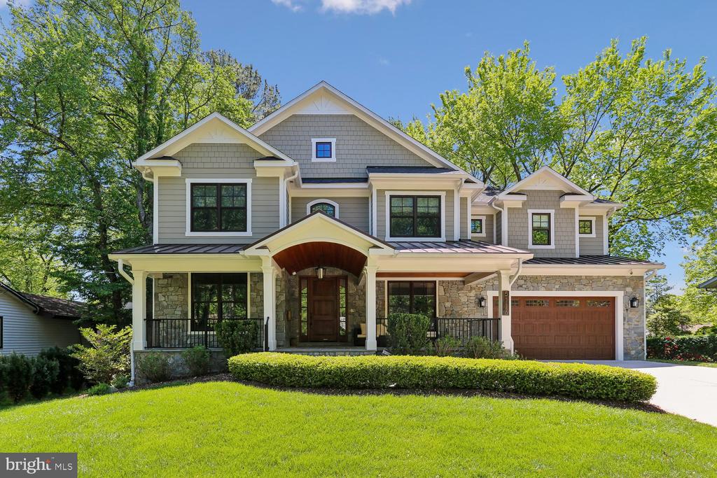 5116 WHITE FLINT DRIVE