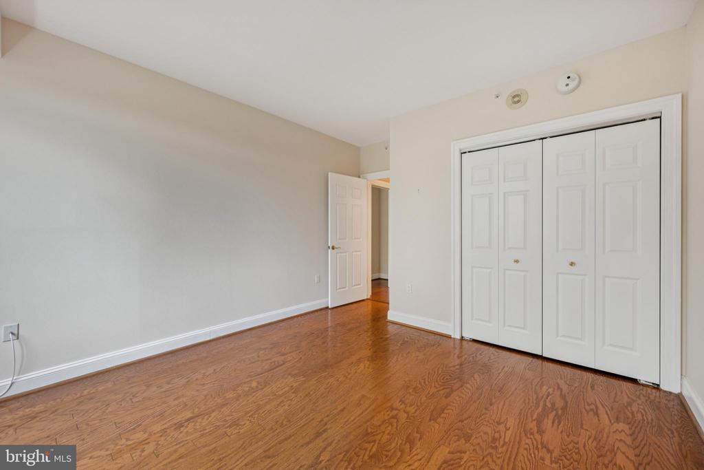 5630 WISCONSIN AVENUE Unit: 506