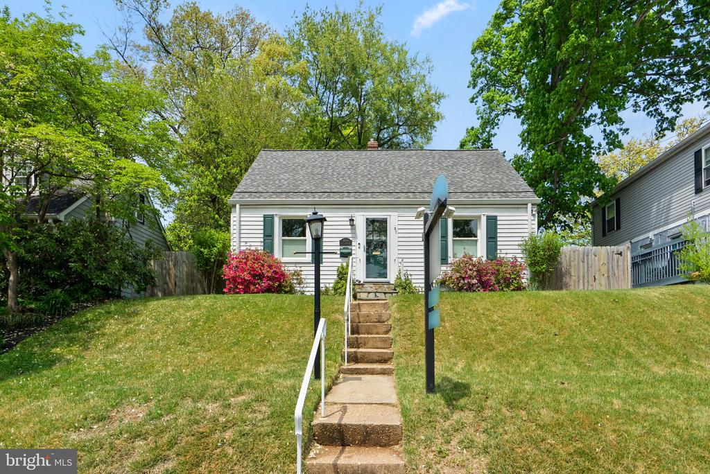 10604 S DUNMOOR DRIVE