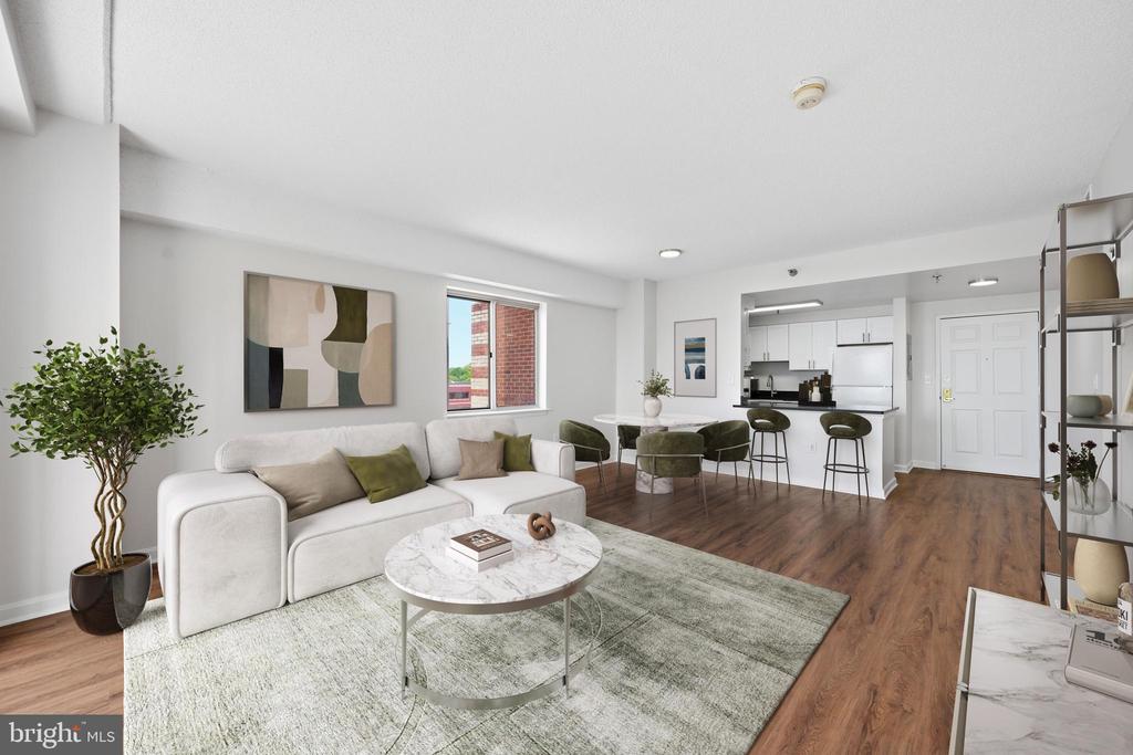 24 COURTHOUSE SQUARE Unit: 603