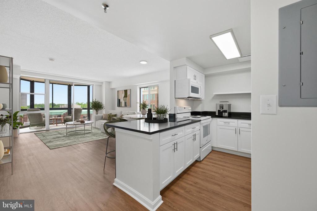 24 COURTHOUSE SQUARE Unit: 603