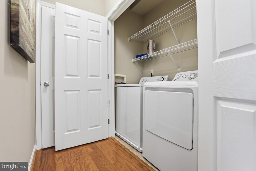 7 GRANITE PLACE Unit: 214