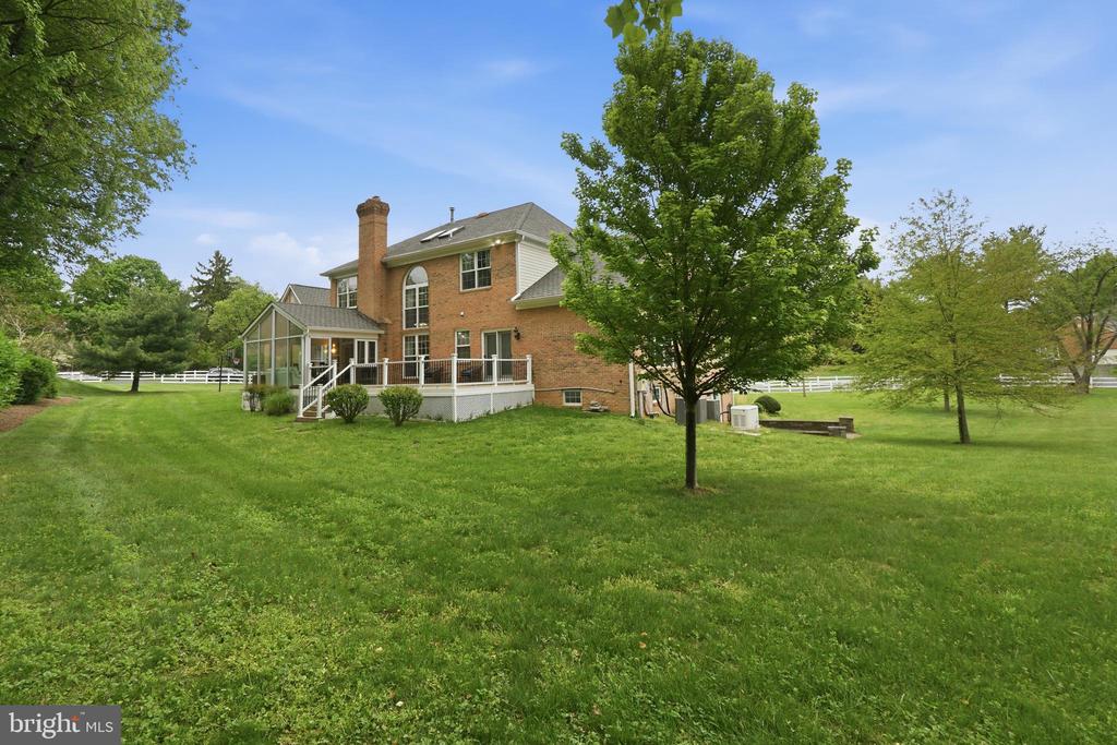 13010 BOSWELL COURT