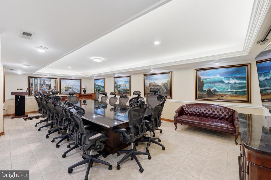 13010 BOSWELL COURT