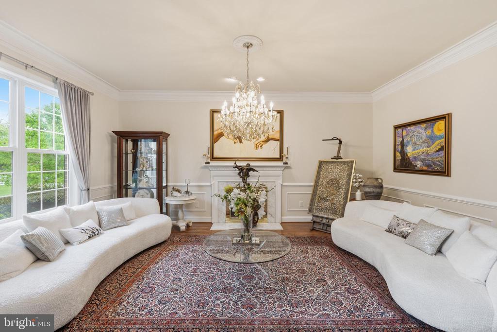 13010 BOSWELL COURT