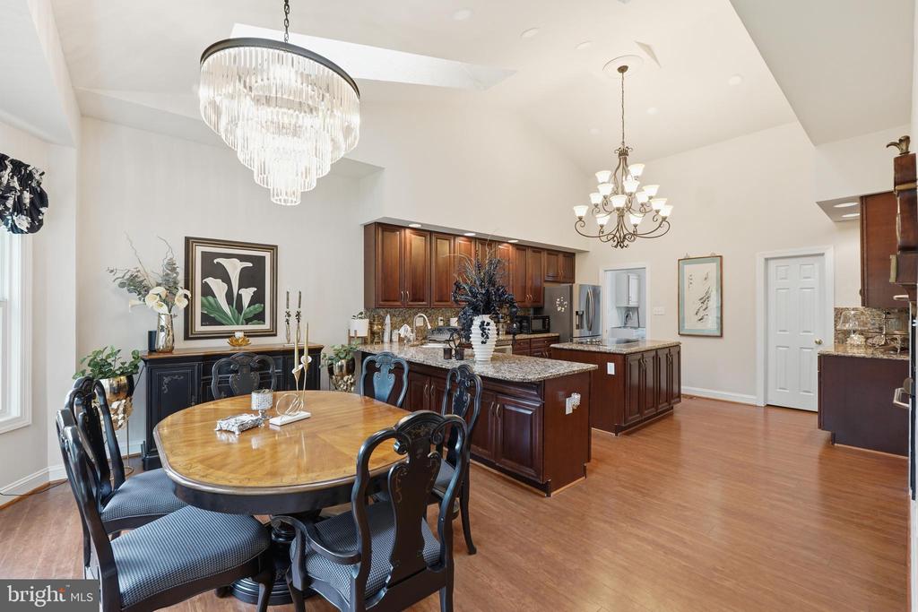 13010 BOSWELL COURT
