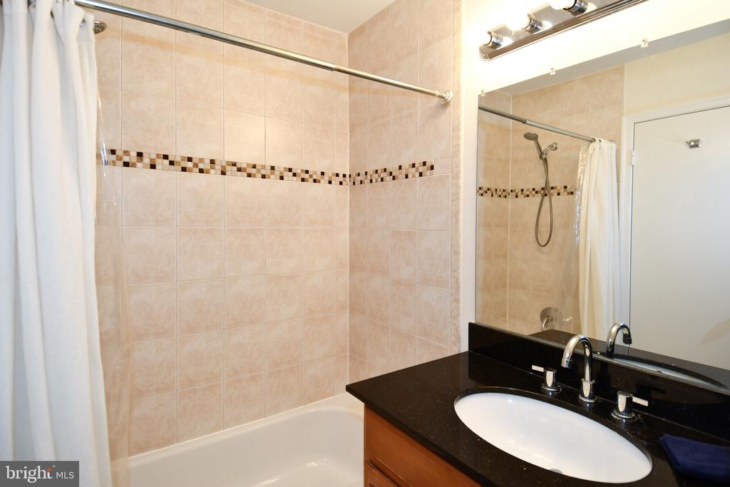 35 COUNTY COURT Unit: 18-8