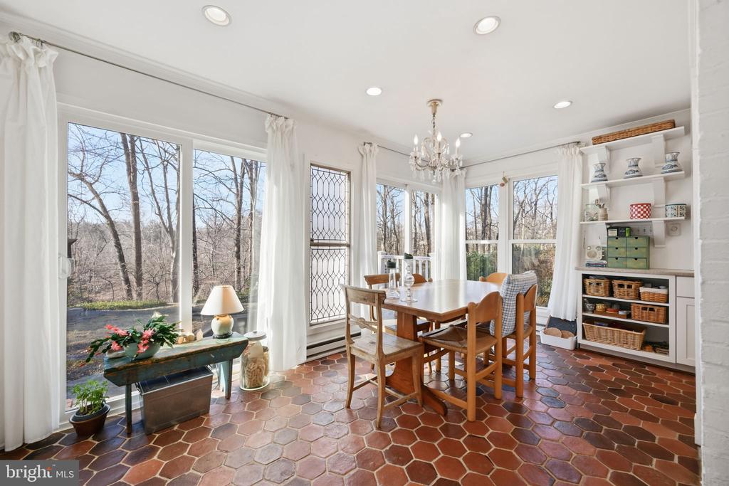 9634 PARKWOOD DRIVE