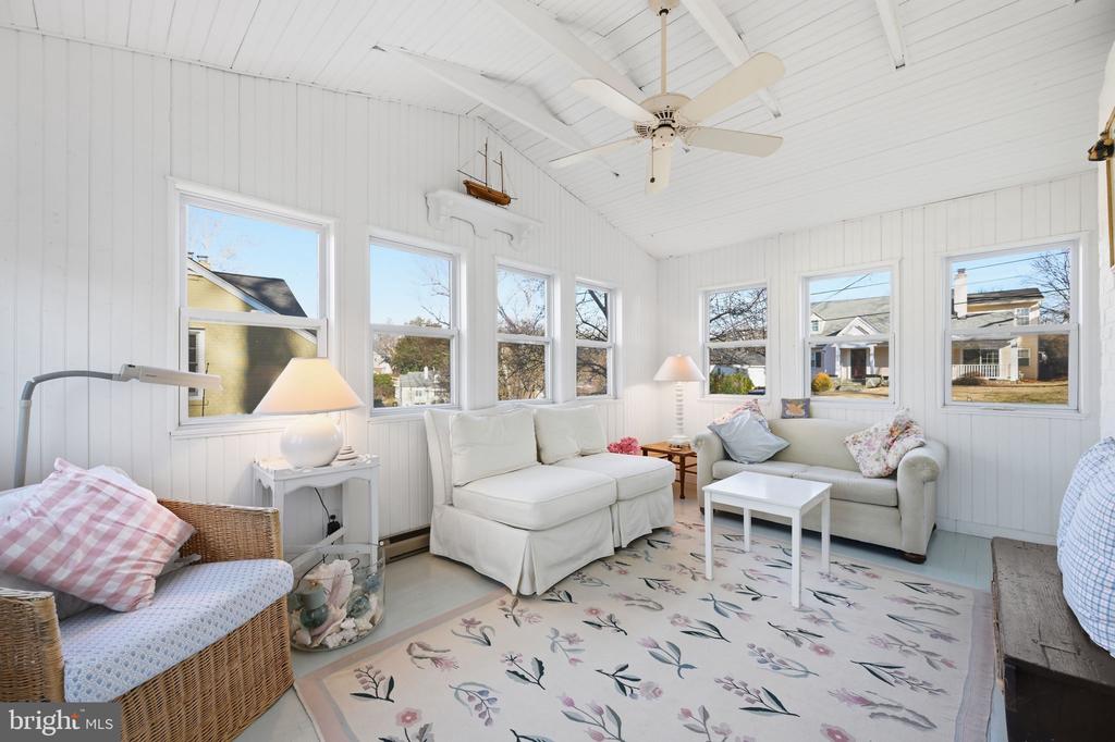 9634 PARKWOOD DRIVE