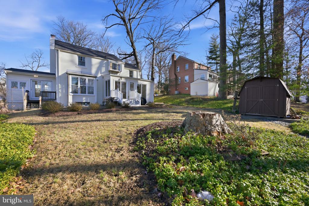 9634 PARKWOOD DRIVE