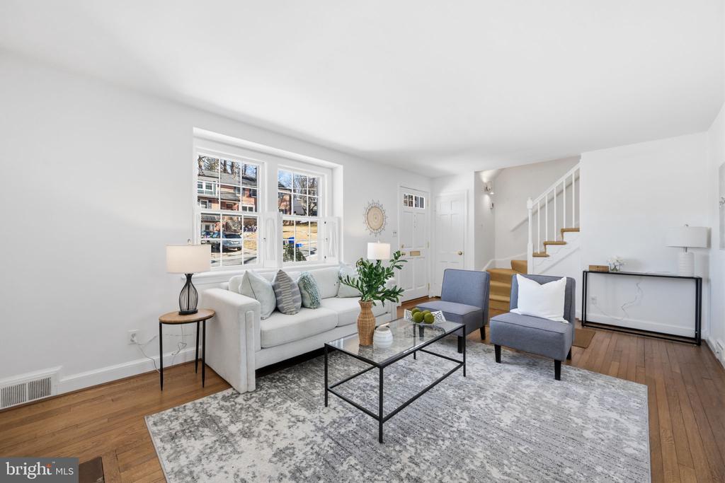 9634 PARKWOOD DRIVE