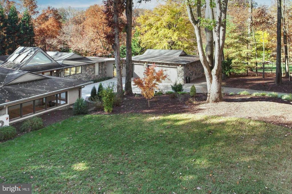15130 SPRINGFIELD ROAD