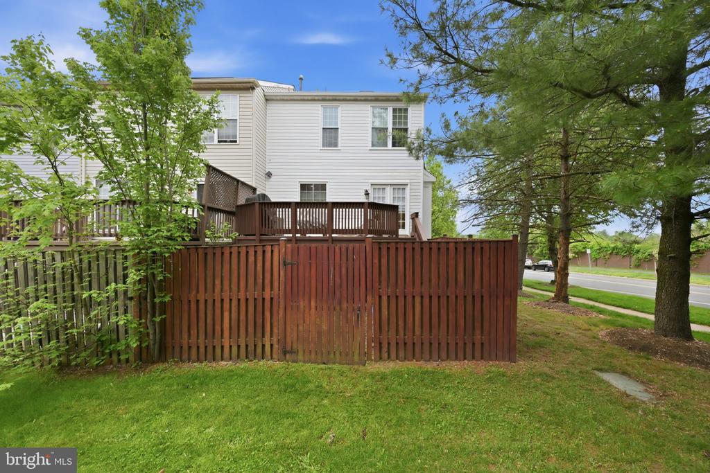 2355 MASSANUTTEN DRIVE