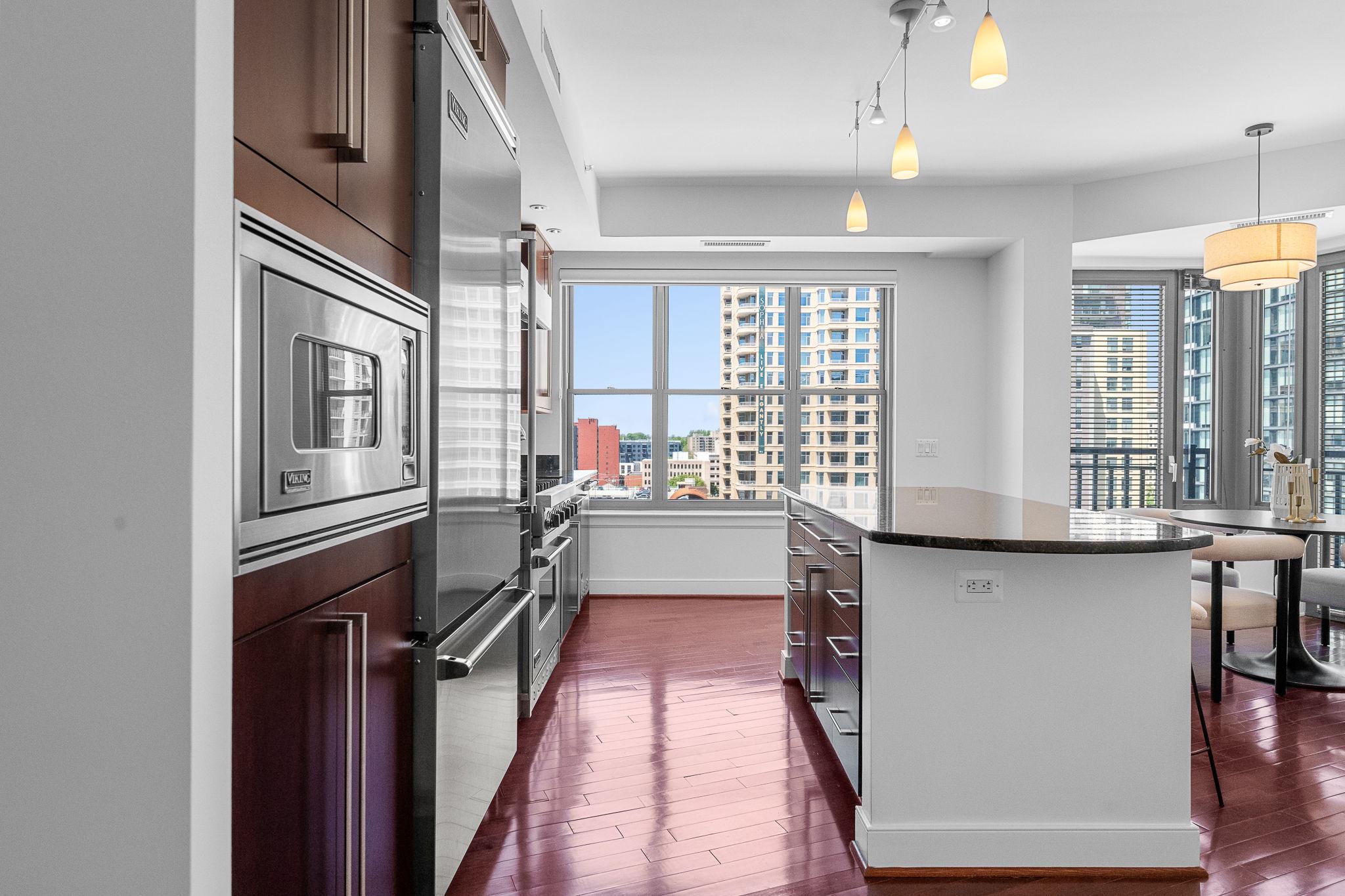 7710 WOODMONT AVENUE Unit: 1011