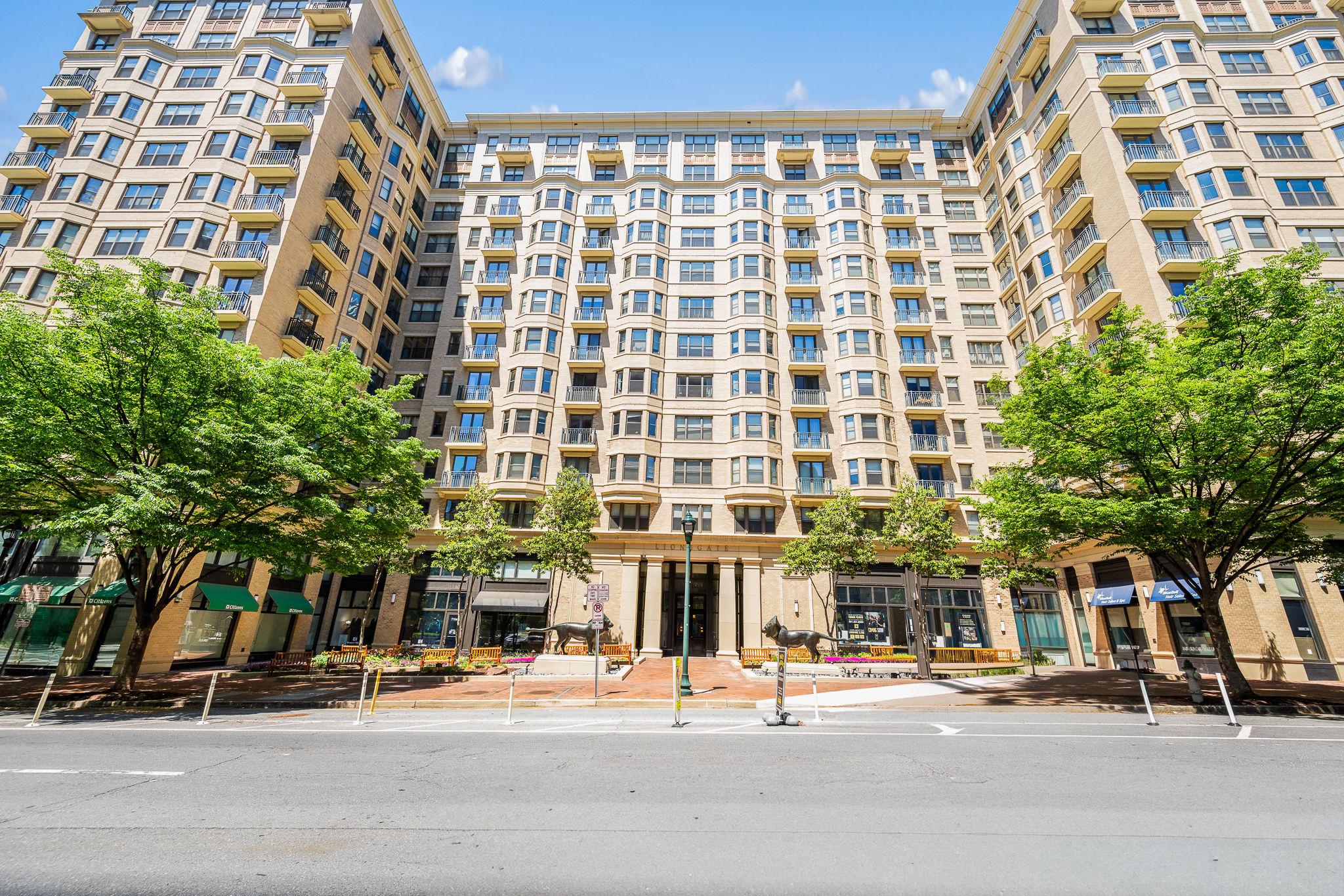 7710 WOODMONT AVENUE Unit: 1011