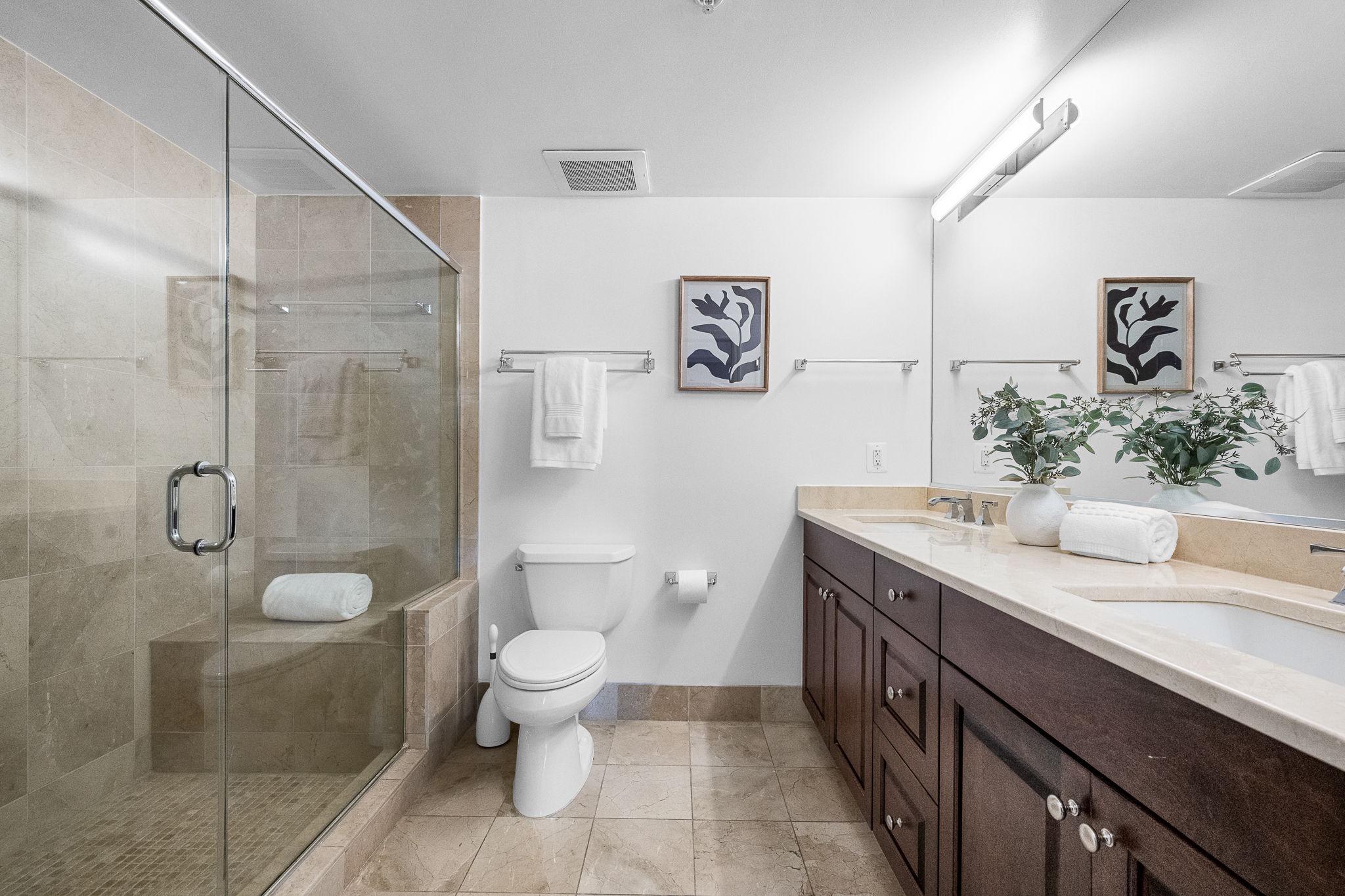 7710 WOODMONT AVENUE Unit: 1011