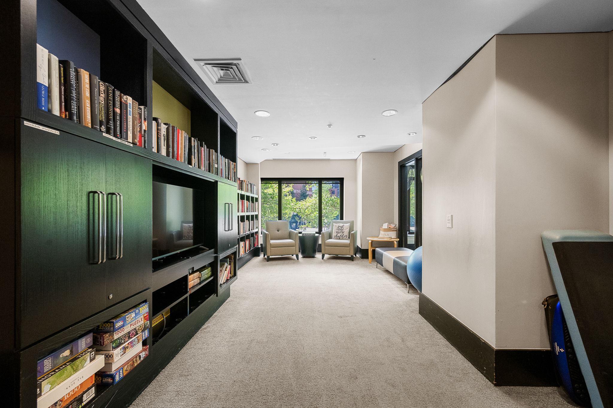 7710 WOODMONT AVENUE Unit: 1011