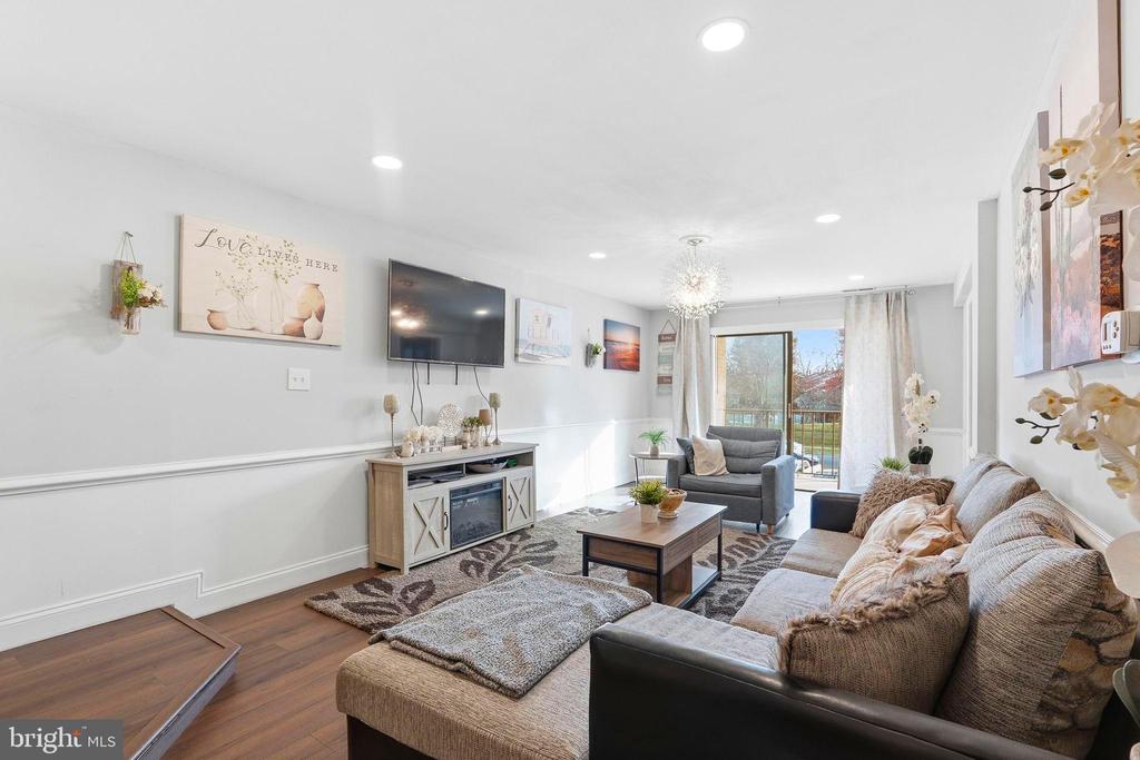 13205 DAIRYMAID DRIVE Unit: 201
