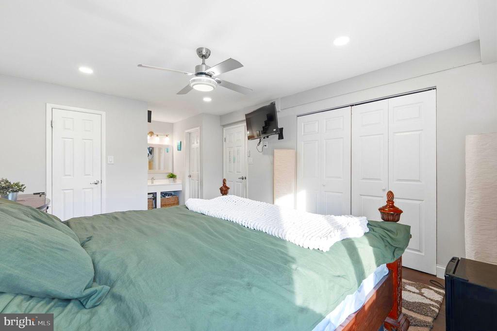 13205 DAIRYMAID DRIVE Unit: 201