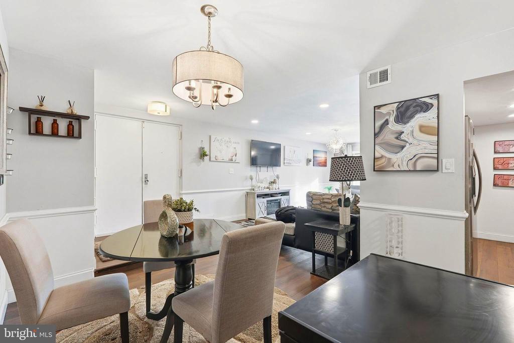 13205 DAIRYMAID DRIVE Unit: 201