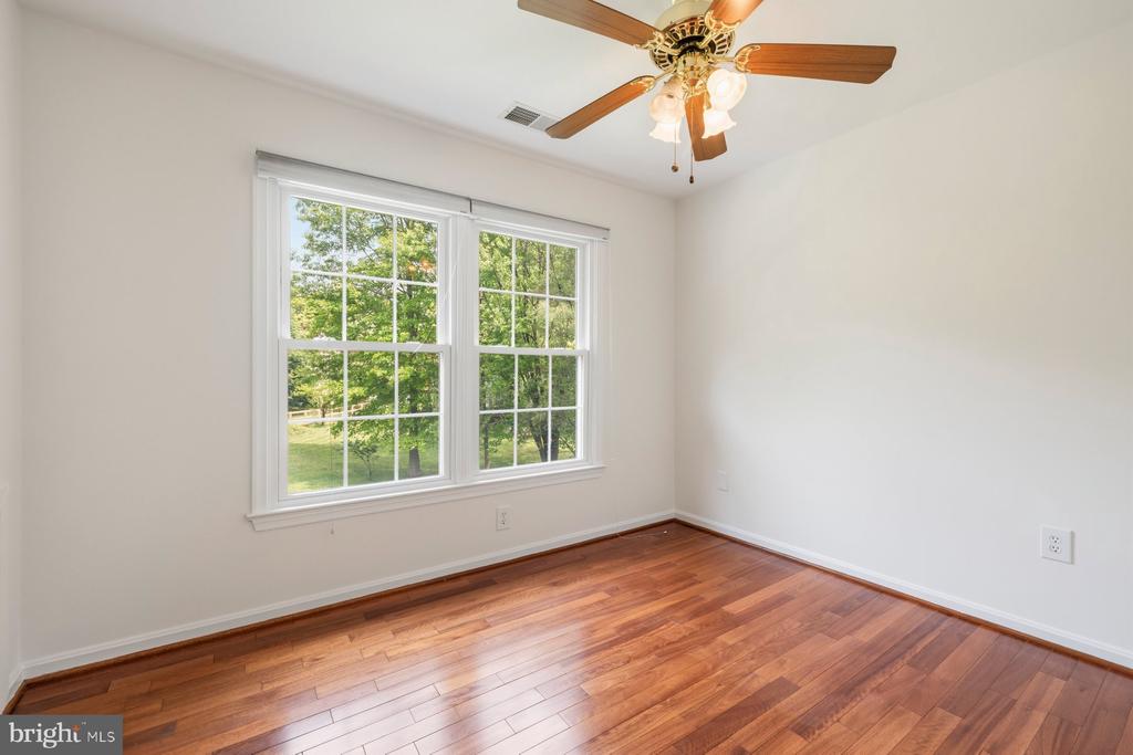 17709 CRYSTAL SPRING TERRACE