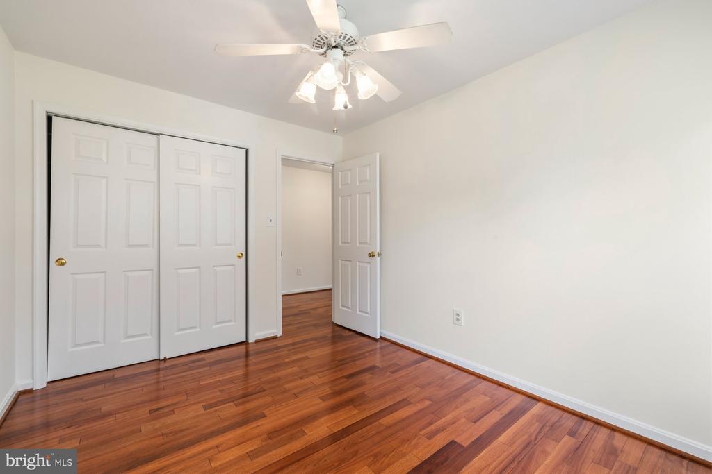 17709 CRYSTAL SPRING TERRACE