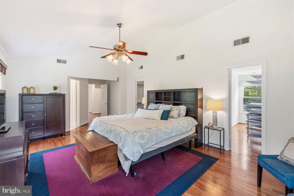 17709 CRYSTAL SPRING TERRACE