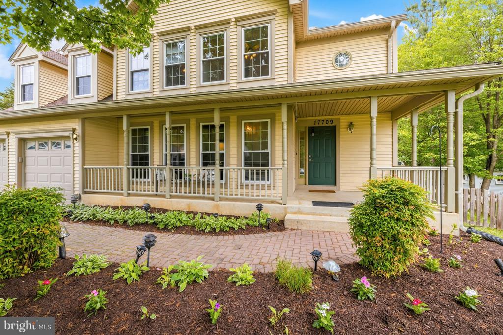 17709 CRYSTAL SPRING TERRACE